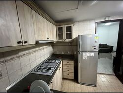 Stratford Court (D16), Condominium #609099081